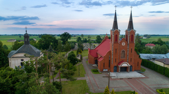Dwa kościoły w Klukowie