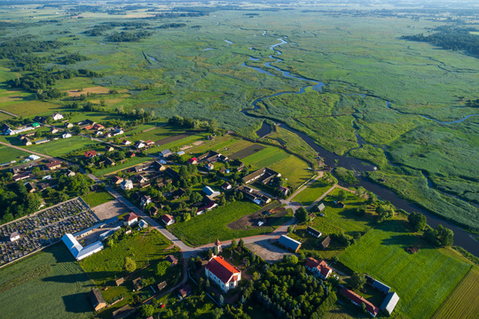 Widok wsi Waniewo z lotu ptaka