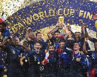 Ilustracja do artykułu Francuska druzyna swietuje zwyciestwo Fifa World Cup 2018.jpg