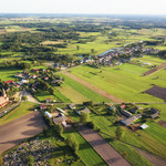 Widok na wieś Kuczyn z lotu ptaka