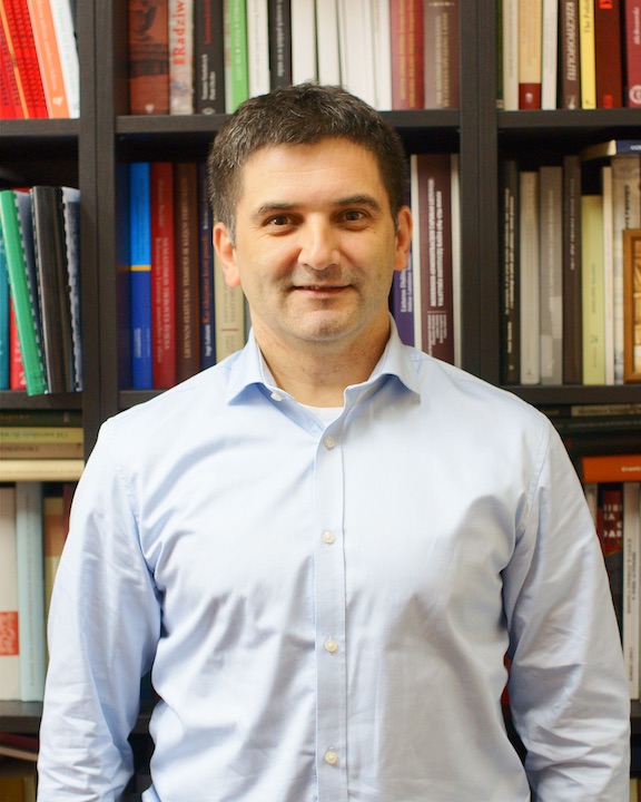 Dr Hab Piotr Guzowski UwB