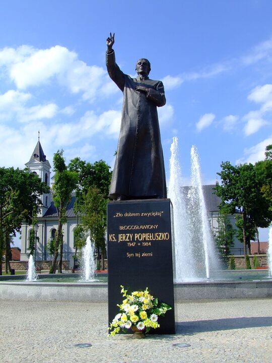 Pomnik księdza Jerzego Popiełuszki