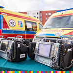 Ilustracja do artykułu [18.08.2020] Przekazanie ambulansów Wojewodzkiej Stacji Pogotowia Ratunkowego w Białymstoku 00.jpg