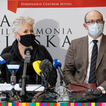 Od lewej: prof. Violetta Bielecka i marszałek Artur Kosicki podczas konferencji prasowej 