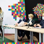 Marszałek Województwa Podlaskiego Artur Kosicki wraz z członkami zarządu podczas podsumowania roku 2020 Zarzadu Wojewodztwa Podlaskiego