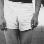 Edward Luckhaus z Jagiellonii Białystok był pierwszym sportowcem z naszego regionu, który wystąpił na Igrzyskach Olimpijskich. Startował on w lekkiej atletyce, w konkurencji trójskoku – w 1936 roku w Berlinie. Fot. Narodowe Archiwum Cyfrowe.