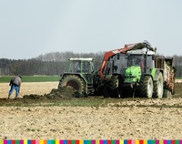 Maszyny rolnicze pracujące na roli