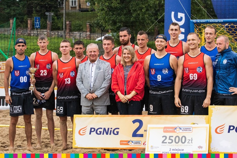 wicemarszałek Marek Olbryś i zawodnicy PGNiG Summer Superliga w Łomży