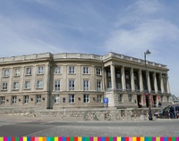 Budynek Uniwersytetu w Białymstoku w stylu socrealistycznym